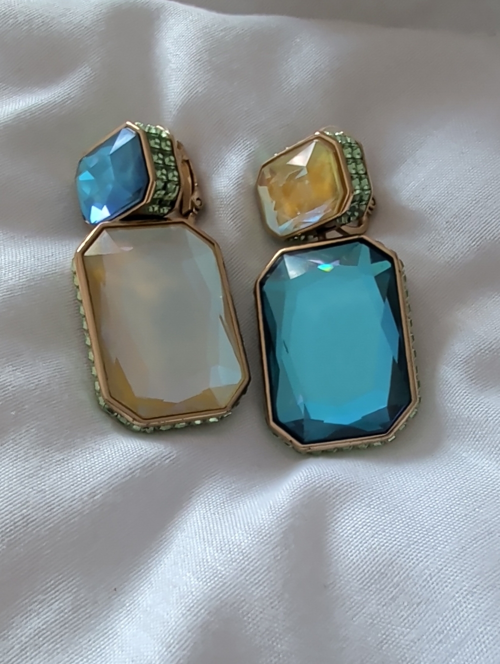 asymmetrical Swarovski Orbita clip earring